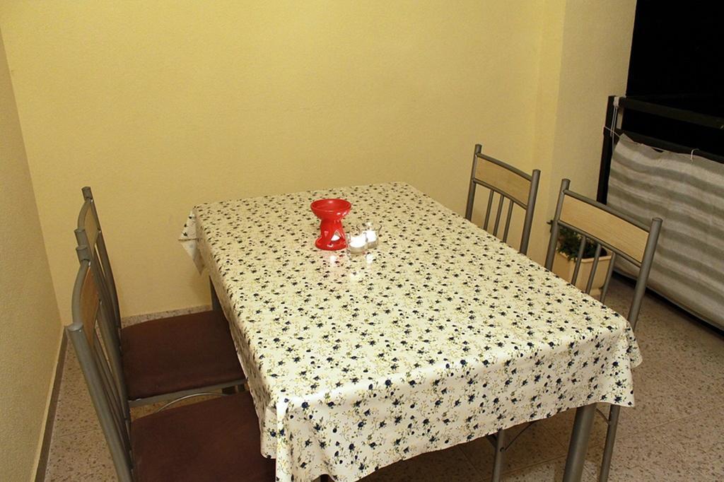 Apartments Radmila Porec Bagian luar foto