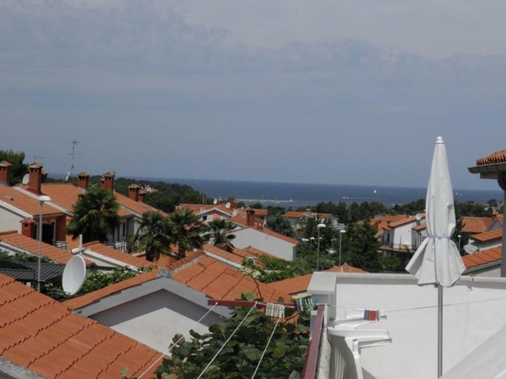 Apartments Radmila Porec Bagian luar foto